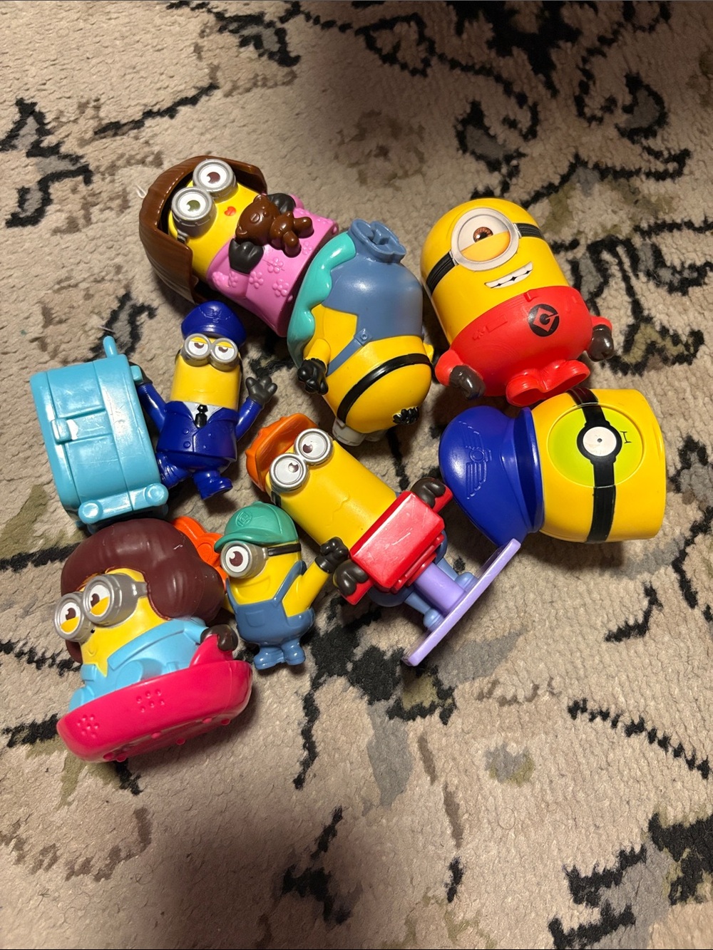 Minions Collectible Figure Pack - Bright Yellow Kids Playset